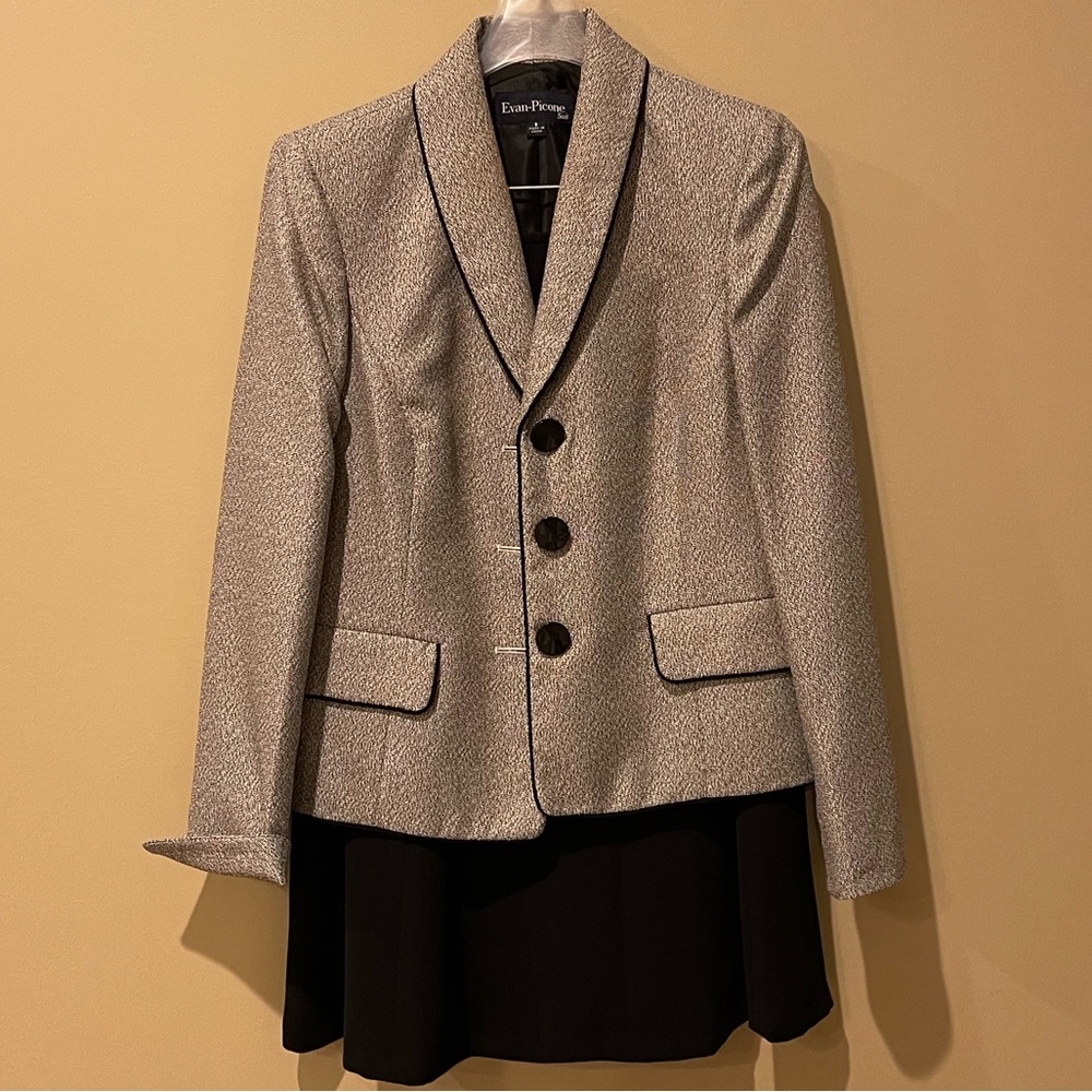 Women’s Evan Picone Skirt Suit